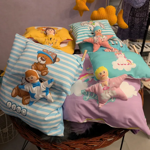 Genähte Babysets mit bunten Tiermotiven